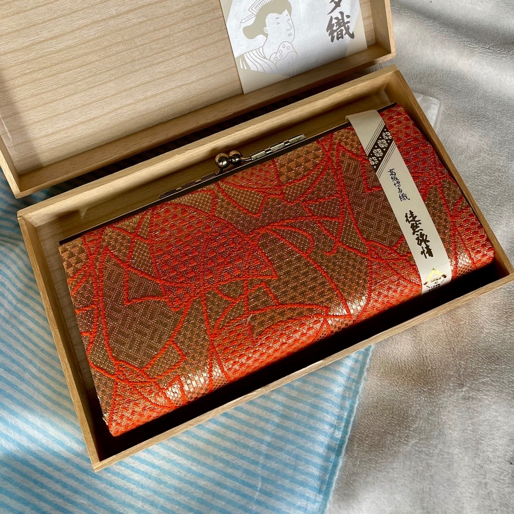 Japanese Clutch